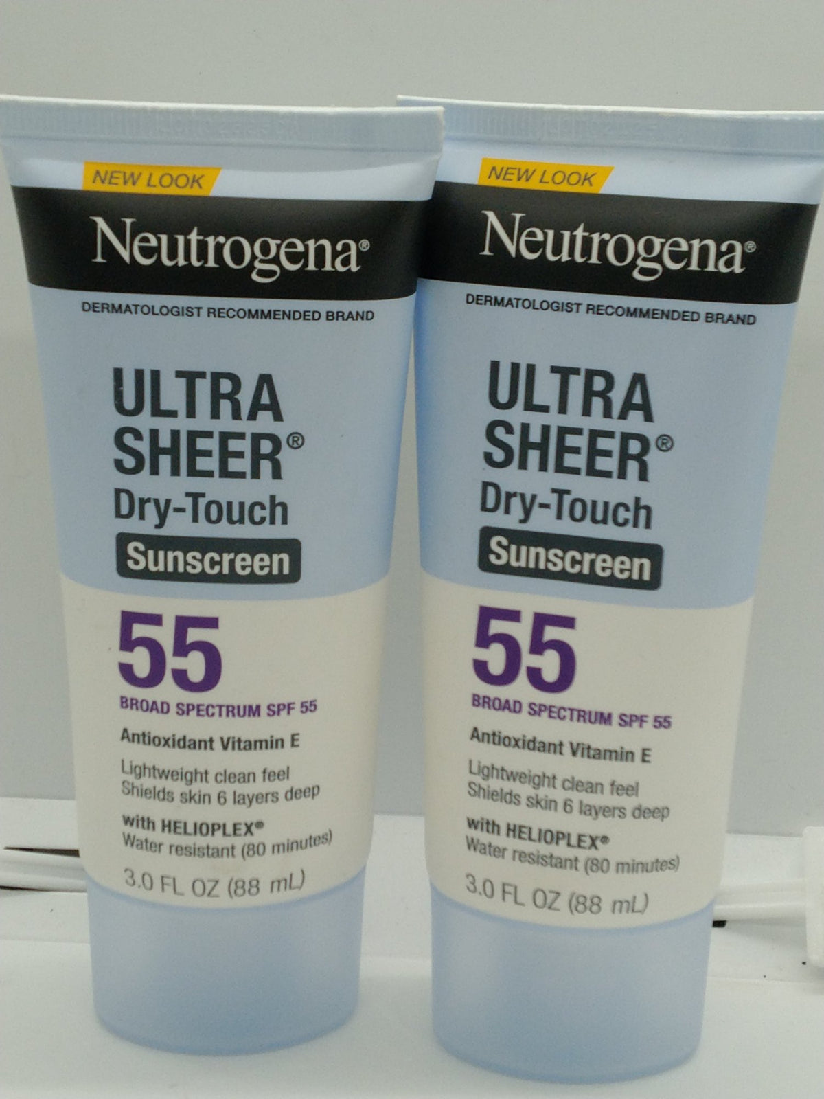 Neutrogena Dry-Touch Sunscreen SPF 55 3 oz Lot of 2 Exp 12/01/2027