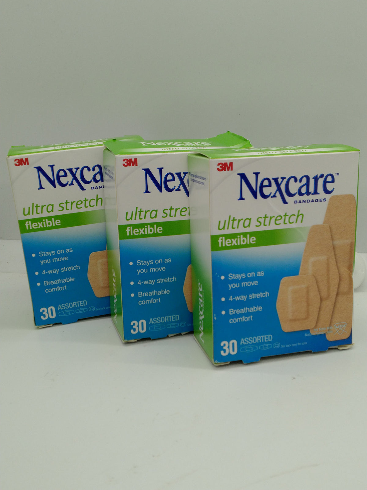 3M Nexcare Ultra Stretch Flexible Bandages 30 Assorted - Lot of 3 (90 Total)